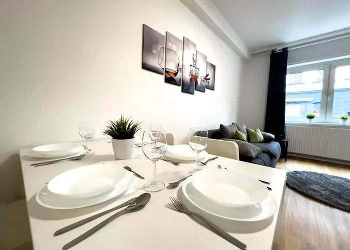 Cosyhomes24 - Centrally With Parking Space - Ge11a *